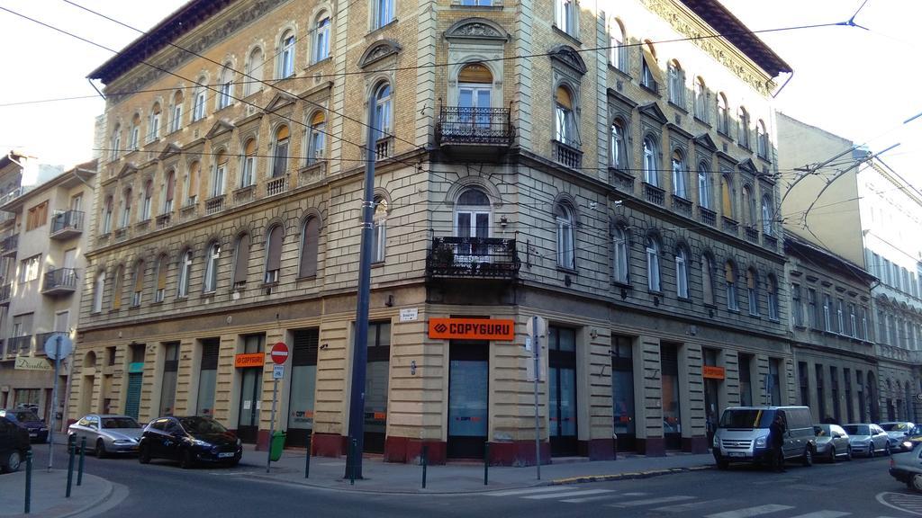 Maxim Apartman Budapest Luaran gambar